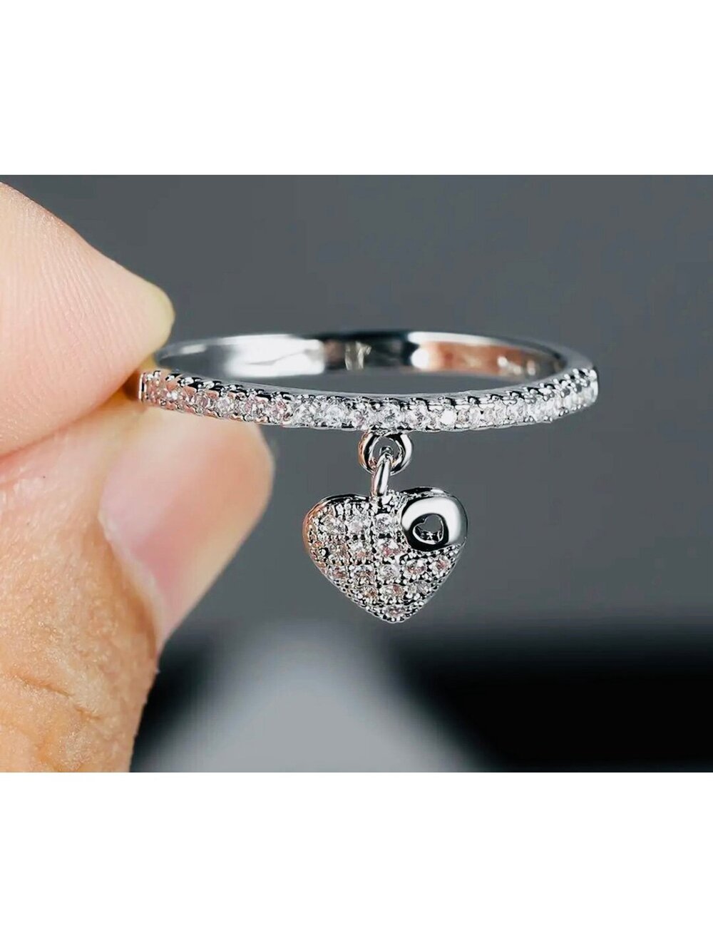 New - Gorgeous - Uniquely Crafted - Dangle Drop
Zirconia Heart Ring - Size 8